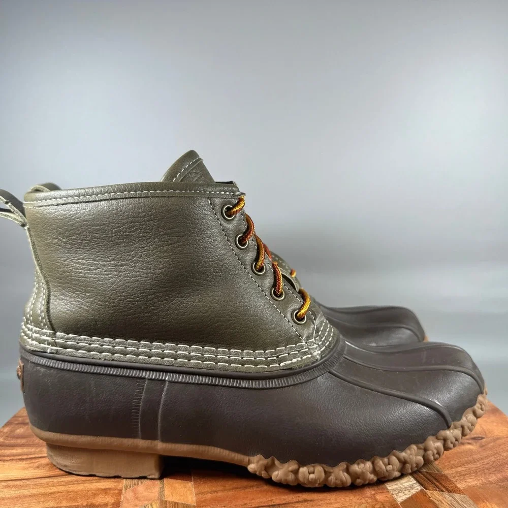 LL Bean Boots Womens 9 Olive Green Brown 6 Inch Primaloft Insulated Duck Boots